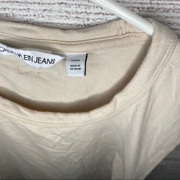 Calvin Klein tan/ cream colored sleeveless cinch dress - Picture 3 of 4